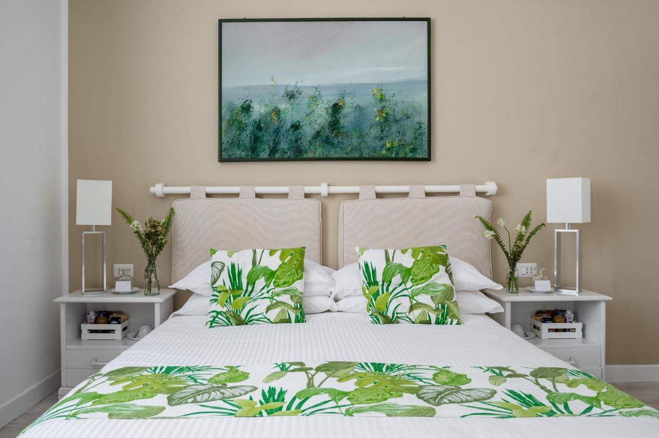 Bed and Breakfast Donnalaura Мессина Экстерьер фото